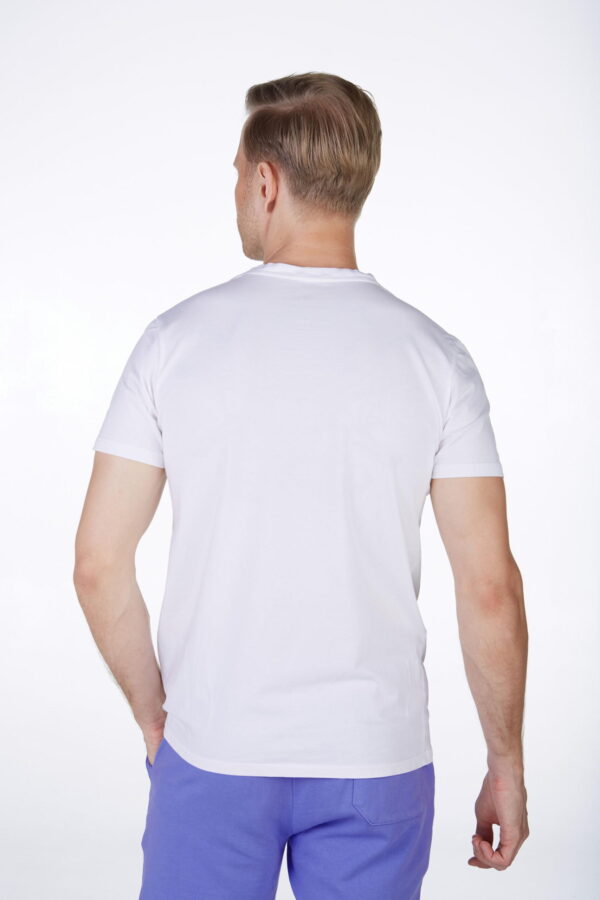 T-shirt-Jersey-Man-White-Model-01-scaled-600x900